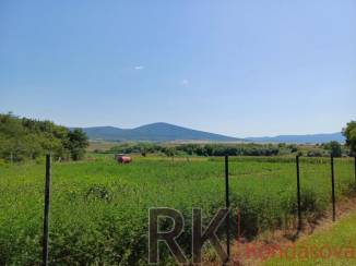 Veľkorysý stavebný pozemok 3 149 m2, Maďarsko- Göncruszka