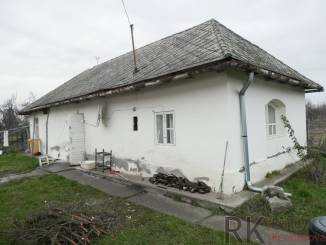 Zaujímavá ponuka- starý dom v Göncruszka, 800 m2